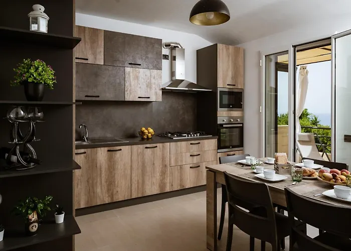 Orizzonte Blu * 체팔루